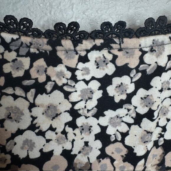 Isaac Mizrahi Live! Ditsy Floral Printed Flounce Dress w/ Lace Trim Neutral - Picture 9 of 13